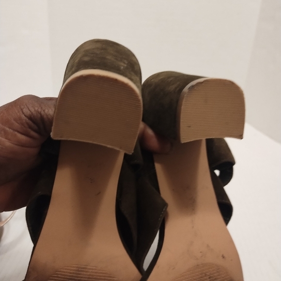 Shoe dazzle women's size US 8.5 BROWN Gladiator sandals with lace up str… - Picture 10 of 10